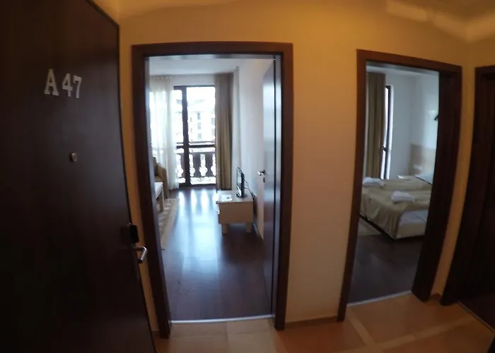 公寓 Oksana's At Infinity *